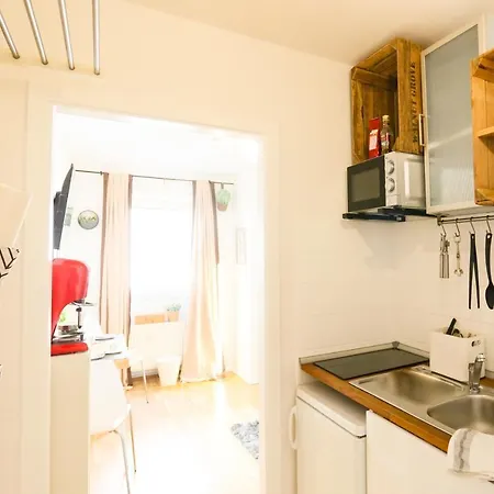 Apartment Sweet - Super